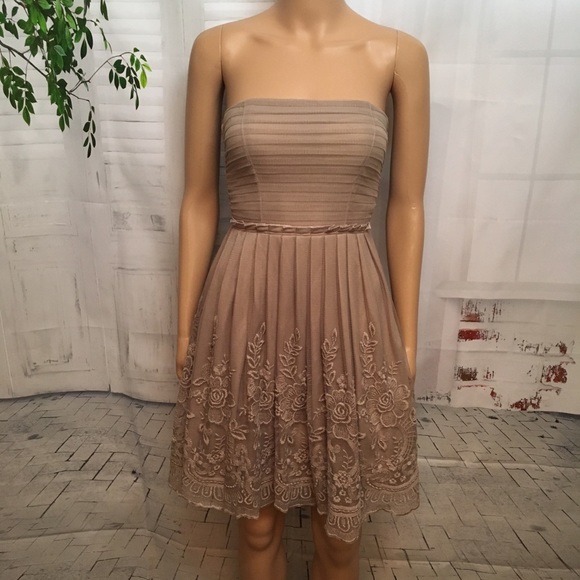 City Studio Dresses & Skirts - City Studio Gorgeous Strapless Dress